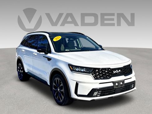 Used 2022 Kia Sorento SX image 1