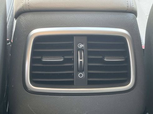 Used 2020 Kia Sorento SX AWD/4WD image 17