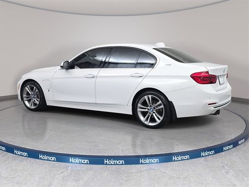 Used 2017 BMW 330e image 8