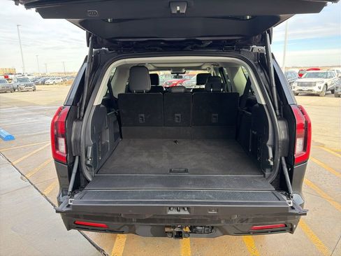 Used 2025 Ford Expedition Max Active image 21