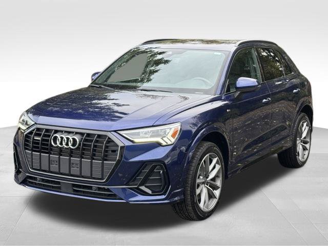 Used 2024 Audi Q3 2.0T Premium Plus AWD/4WD image 3