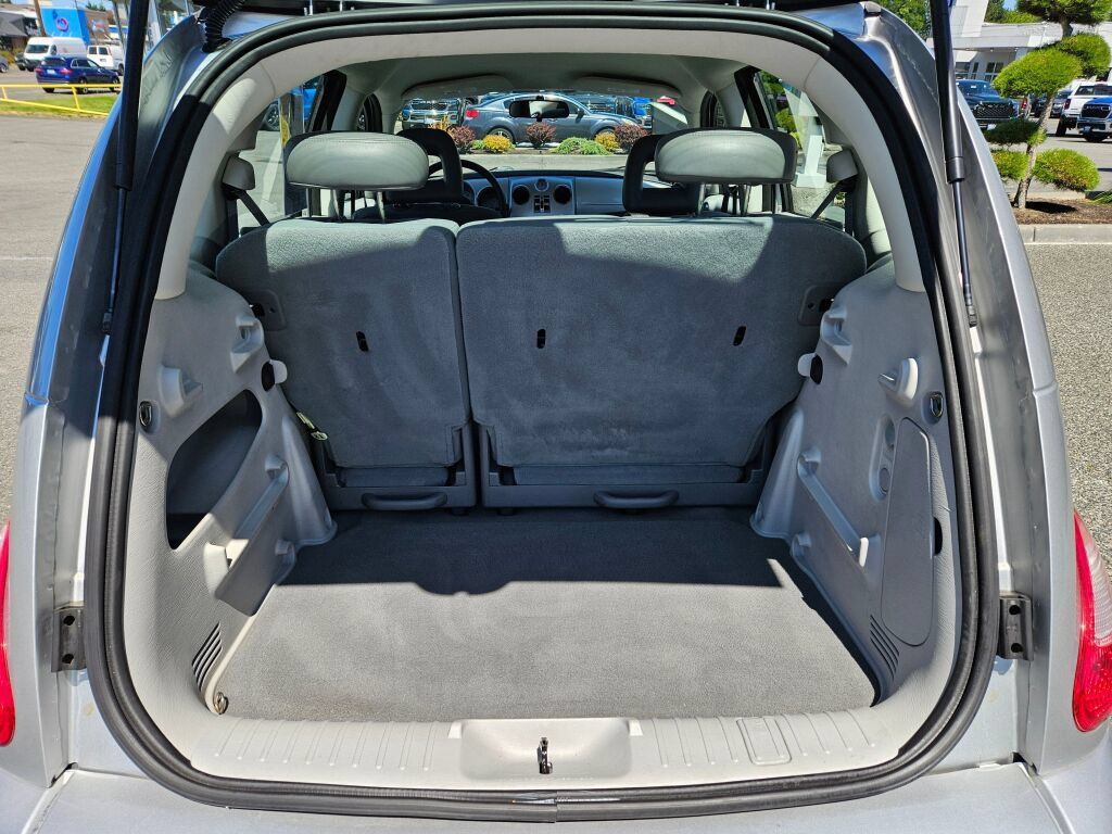 Used 2009 Chrysler PT Cruiser FWD image 12