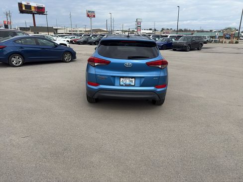 Used 2017 Hyundai Tucson SE image 6