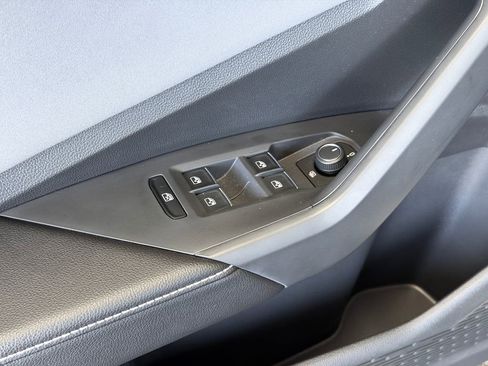 New 2026 Volkswagen Jetta SE FWD image 23