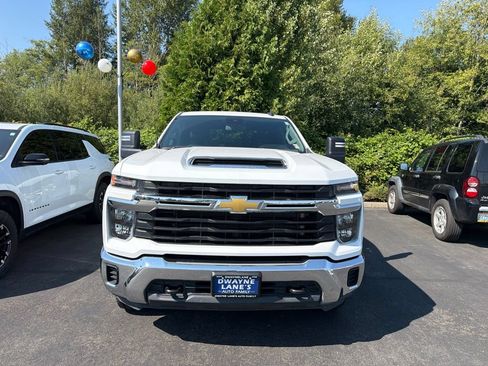 Used 2026 Chevrolet Silverado 2500 LT AWD/4WD image 6