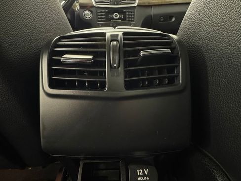 Used 2010 Mercedes-Benz E 350 Sedan image 20