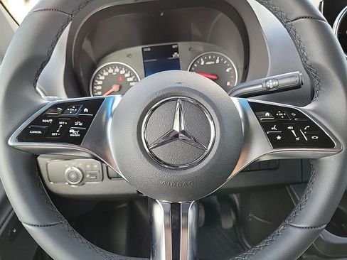 New 2025 Mercedes-Benz Sprinter 2500 image 18