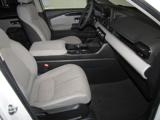 Certified 2024 Honda Pilot LX image 41
