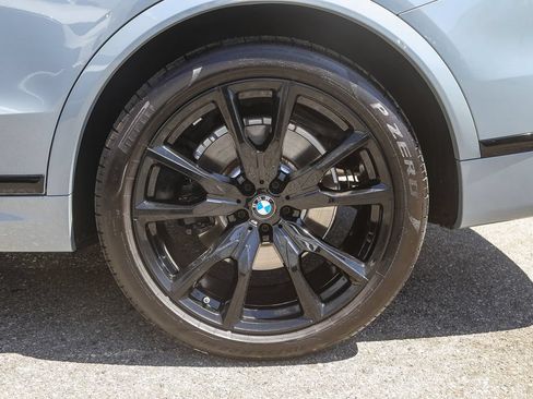 Certified 2024 BMW X7 xDrive40i w/ M Sport Package AWD/4WD image 8