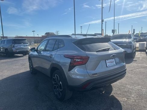 New 2026 Chevrolet Trax RS w/ Driver Confidence Package image 5