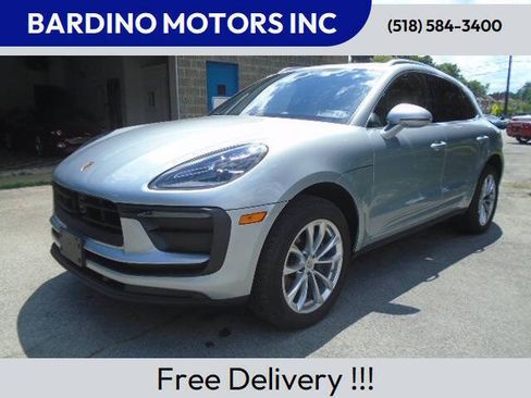 Used 2023 Porsche Macan w/ Driver Memory Package AWD/4WD image 1