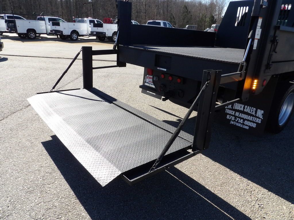 Used 2020 RAM 5500 Tradesman RWD image 49