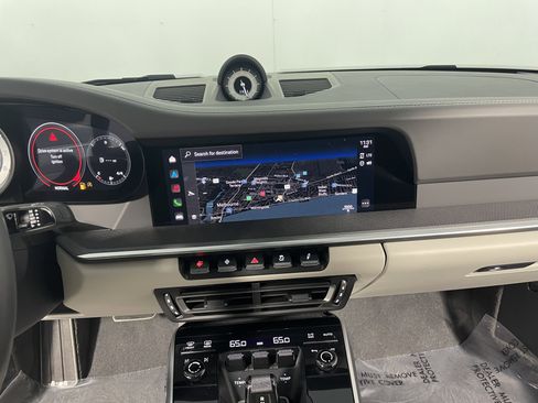 Used 2023 Porsche 911 Turbo image 19