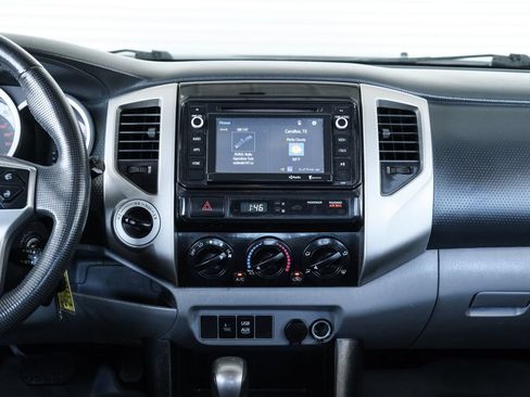 Used 2014 Toyota Tacoma 4x4 Double Cab w/ TRD Off-Road Package image 42