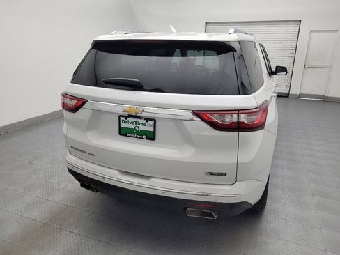 Used 2018 Chevrolet Traverse Premier AWD/4WD image 7