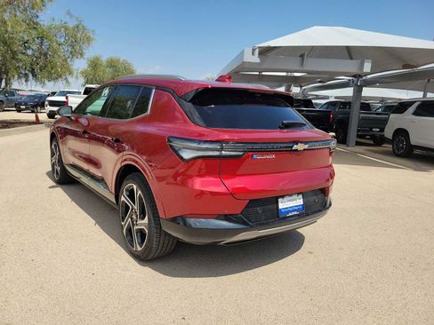 New 2025 Chevrolet Equinox EV LT w/ Convenience Package II image 4