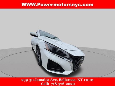 Used 2024 Nissan Altima 2.5 SV w/ SV Premium Package FWD image 10