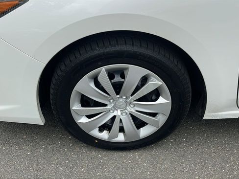 Certified 2023 Subaru Impreza 2.0i AWD/4WD image 10