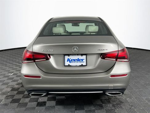 Certified 2019 Mercedes-Benz A 220 4MATIC image 5