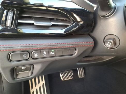 Used 2023 Acura MDX A-Spec image 19