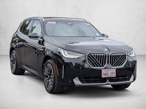 Used 2026 BMW X3 xDrive30i w/ Convenience Package AWD/4WD image 3