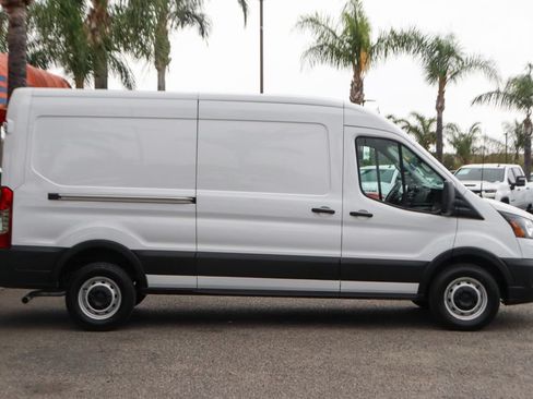 Used 2023 Ford Transit 250 Medium Roof w/ Load Area Protection Package RWD image 11