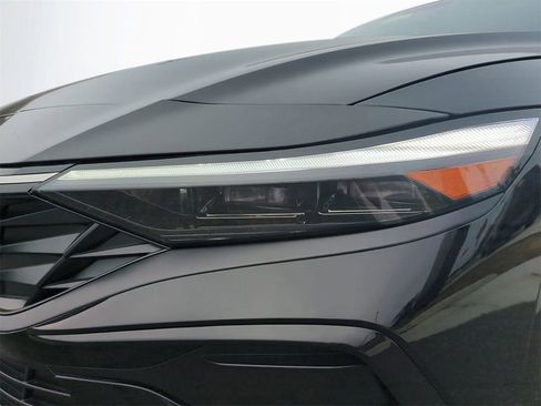 New 2026 Hyundai Elantra Limited image 10