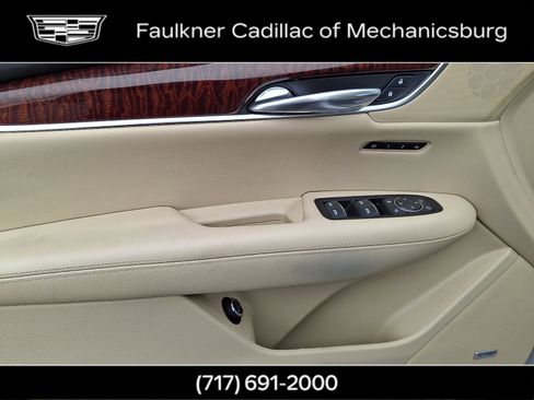 Used 2018 Cadillac XT5 Luxury w/ Driver Awareness Package image 12