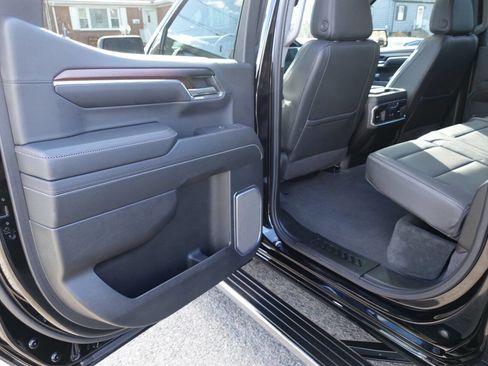 Used 2024 GMC Sierra 1500 Denali w/ Denali Reserve Package AWD/4WD image 26