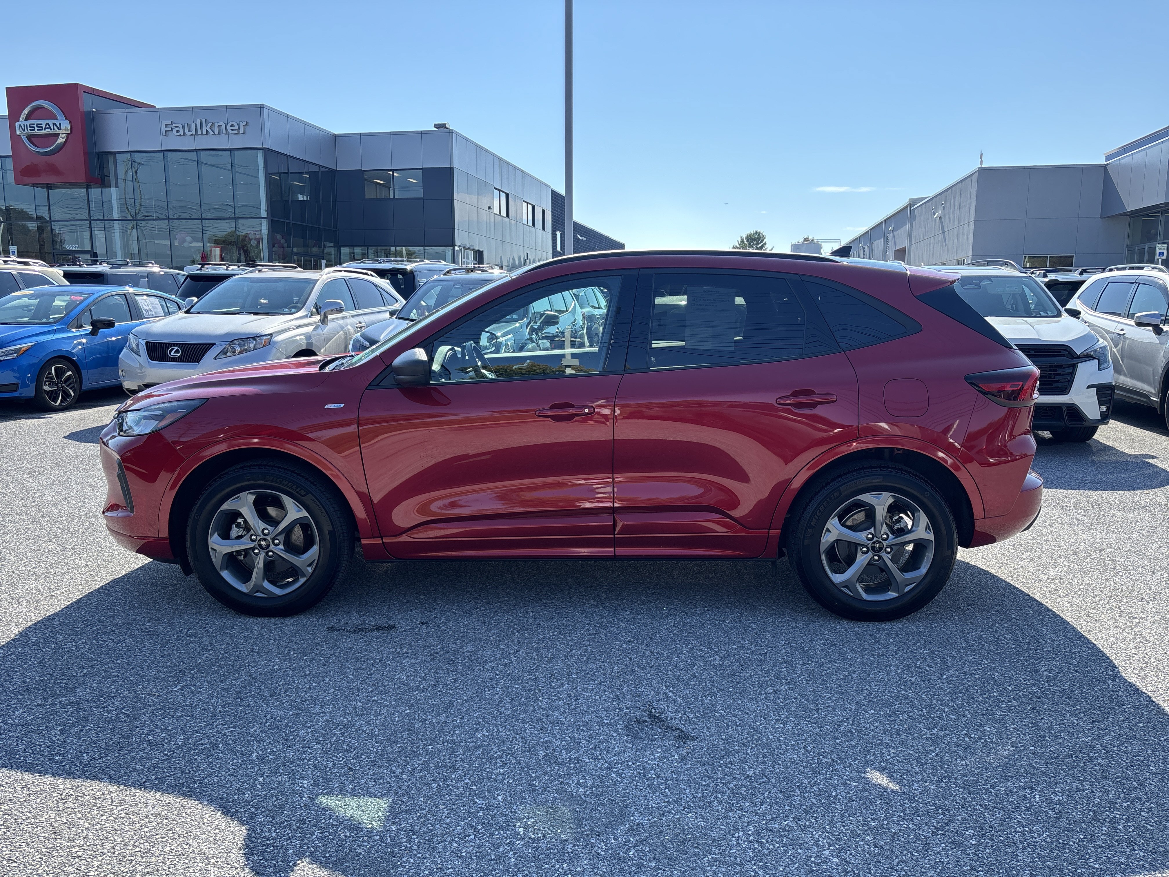 Used 2023 Ford Escape ST-Line w/ Tech Pack #1 AWD/4WD image 21