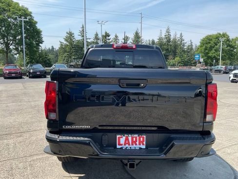 New 2025 Chevrolet Colorado Trail Boss w/ Midnight Edition image 6