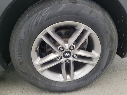 Used 2017 Hyundai Santa Fe Sport image 31