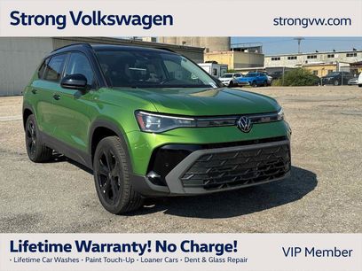 New 2025 Volkswagen Taos SE