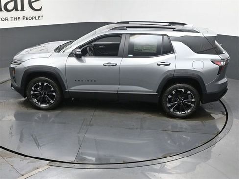 New 2026 Chevrolet Equinox RS w/ Convenience Package III image 21