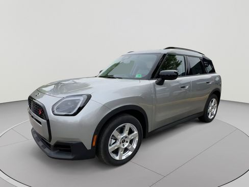 Used 2025 MINI Cooper Countryman S AWD/4WD image 3