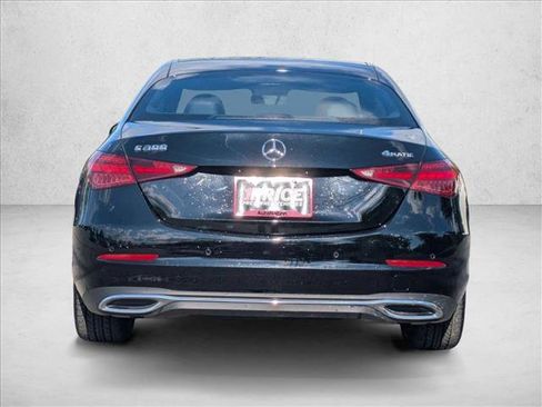Used 2025 Mercedes-Benz C 300 4MATIC Sedan image 7