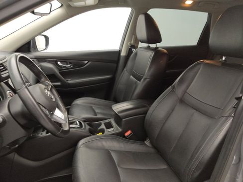 Used 2018 Nissan Rogue SL w/ Premium Package image 17