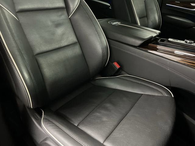 Certified 2023 Cadillac Escalade Premium Luxury AWD/4WD image 29