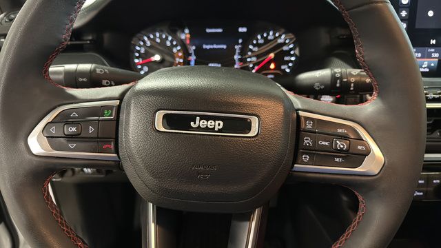 Certified 2023 Jeep Compass Trailhawk w/ Sun and Sound Group AWD/4WD image 16