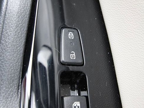 Used 2024 Kia Sportage EX FWD image 24