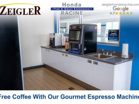 Used 2023 Hyundai Venue SEL image 33