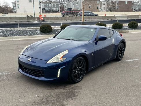 Used 2017 Nissan 370Z Coupe image 48
