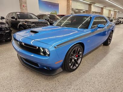 Used 2023 Dodge Challenger R/T w/ Performance Handling Group