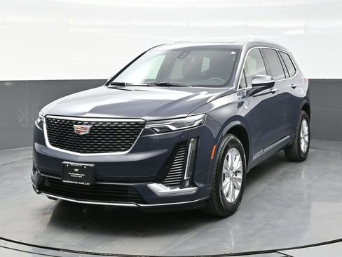 New 2025 Cadillac XT6 Luxury w/ LPO, Floor Liner Package image 2