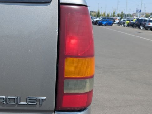 Used 2002 Chevrolet Silverado 2500 LT AWD/4WD image 37