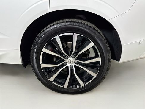 Used 2024 Volvo XC60 B5 Plus w/ Climate Package AWD/4WD image 29