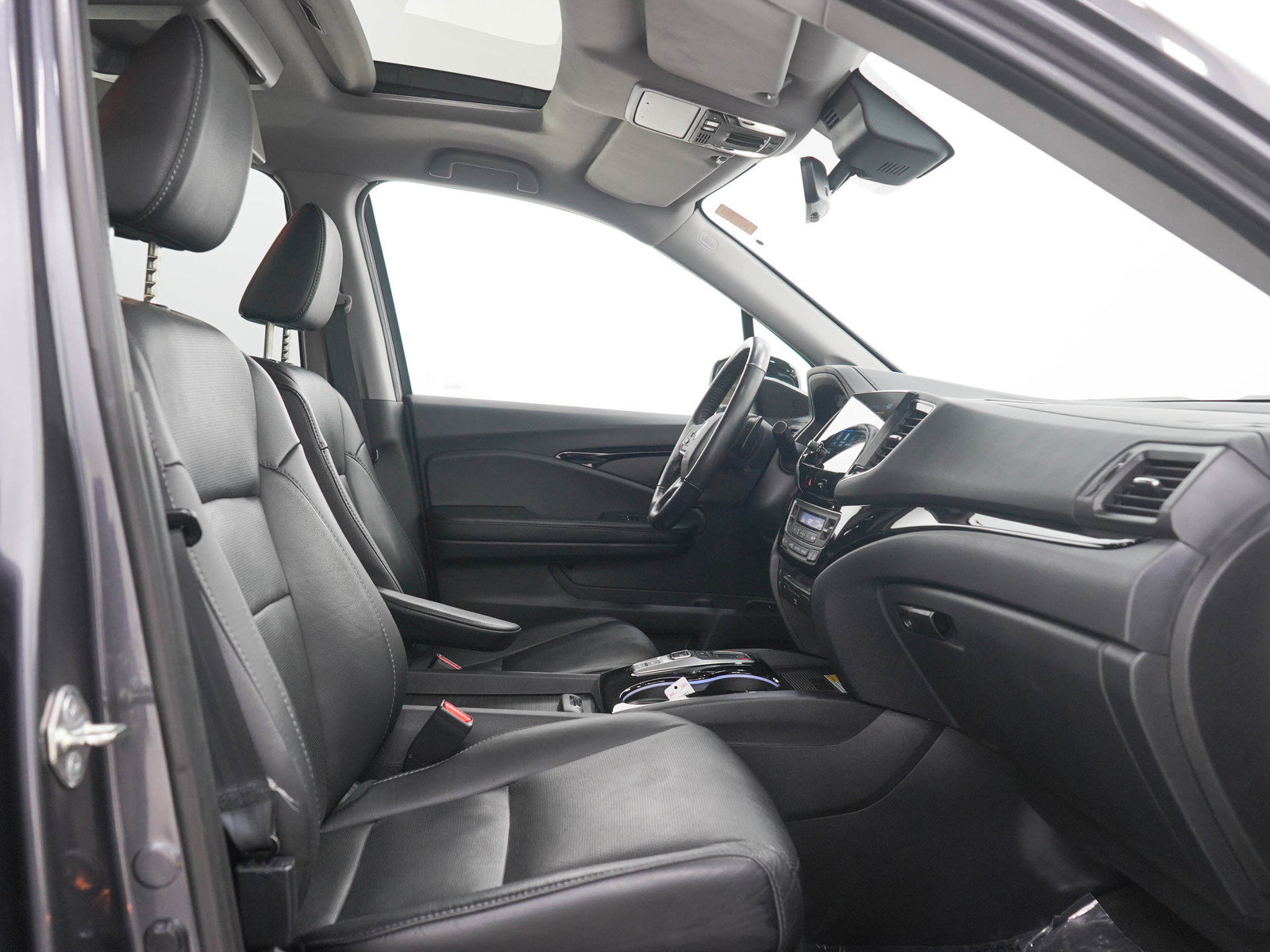 Used 2019 Honda Pilot Touring image 13