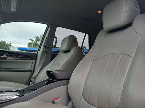 Used 2015 Buick Enclave Leather AWD/4WD image 17