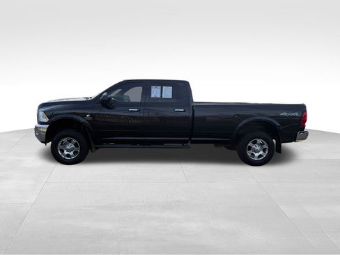 Used 2018 RAM 2500 Big Horn w/ Harvest Edition image 4