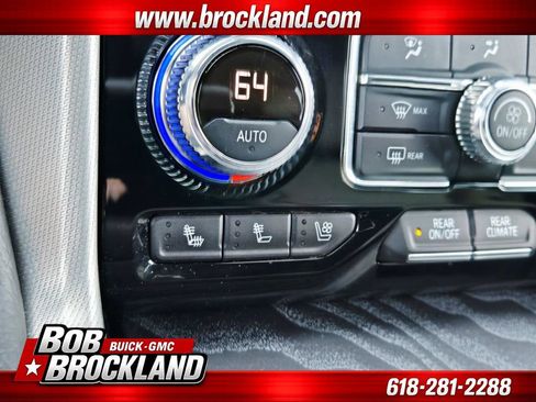 Used 2021 GMC Yukon Denali w/ Denali Ultimate Package AWD/4WD image 35